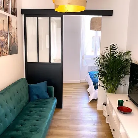 06An - Beautiful Apartment In The Heart Of Old Antibes Exterior foto